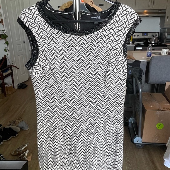 Dress - Picture 1 of 2